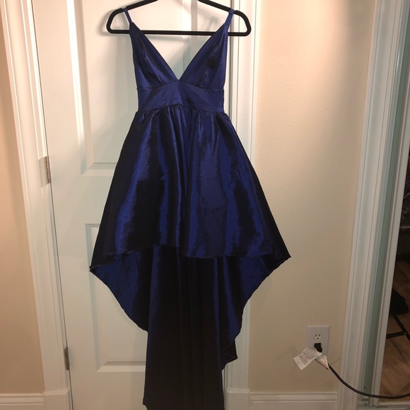 CLASSIC FORMAL DRESS - Picture 3 of 5
